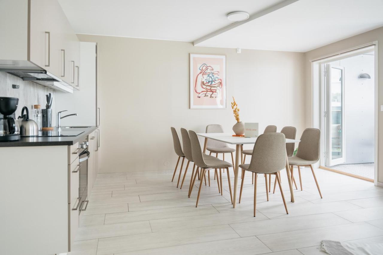 Stay L Urban - Spacious Apartment With Private Terrace Bergen Exterior foto